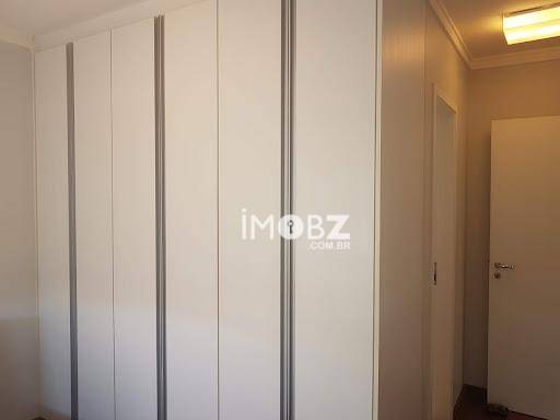 Apartamento à venda com 3 quartos, 140m² - Foto 8