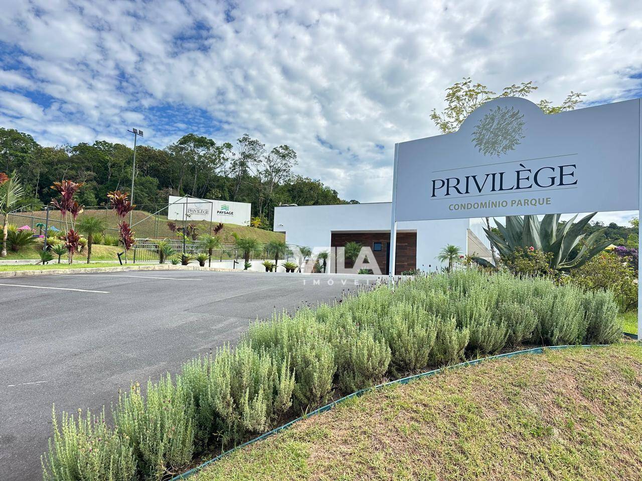 Loteamento e Condomínio, 506 m² - Foto 1