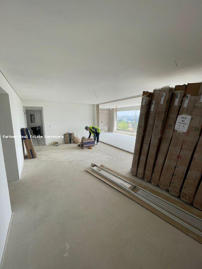 Apartamento à venda com 4 quartos, 230m² - Foto 30