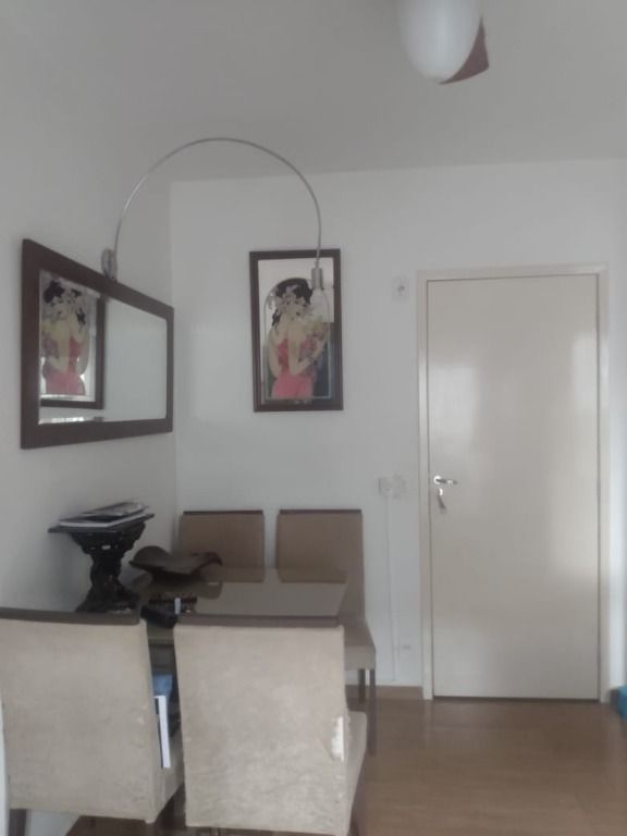 Apartamento à venda com 2 quartos, 40m² - Foto 1