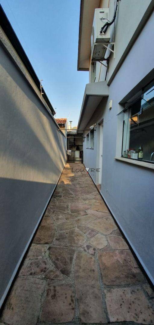 Casa à venda com 4 quartos, 240m² - Foto 26