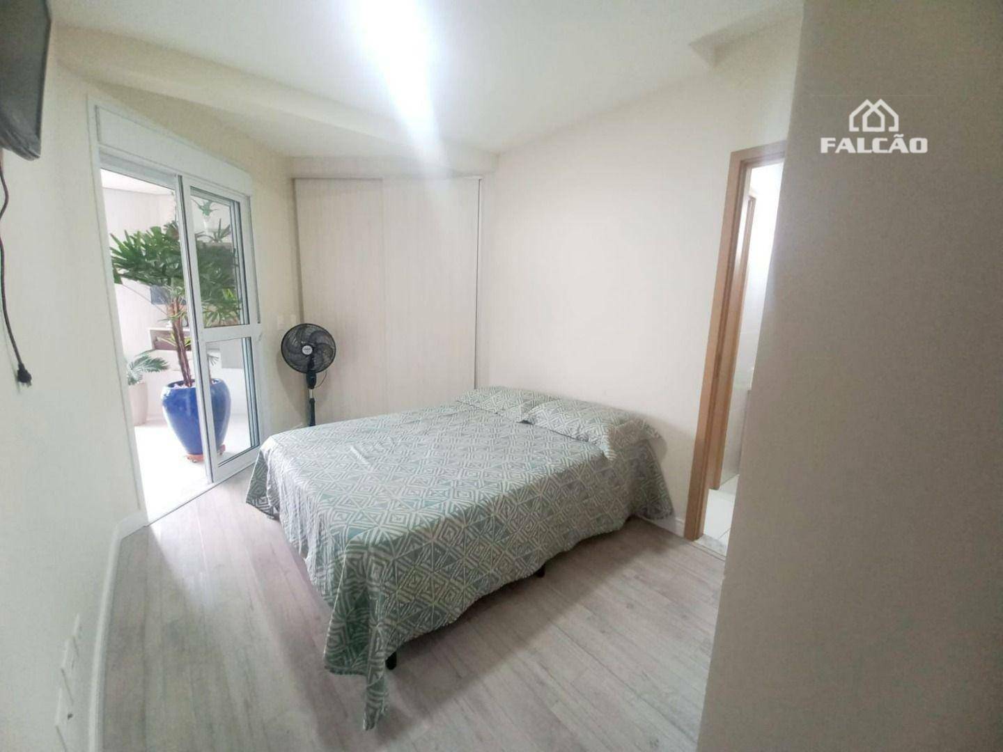 Apartamento à venda com 3 quartos, 123m² - Foto 18