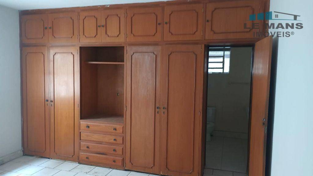 Casa à venda com 3 quartos, 196m² - Foto 14