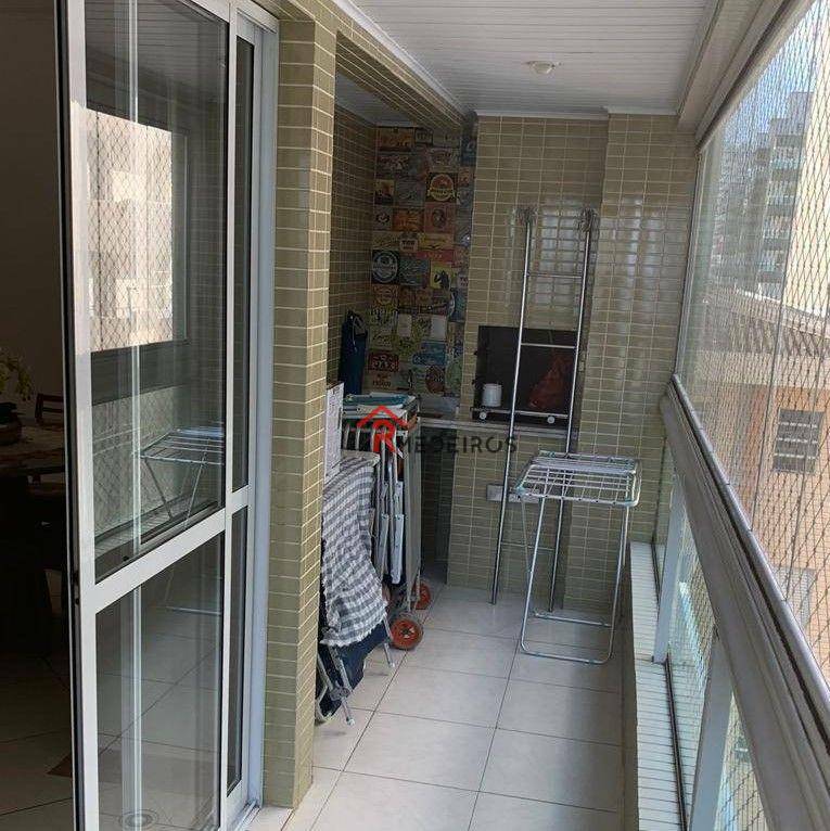 Apartamento à venda com 2 quartos, 84m² - Foto 3