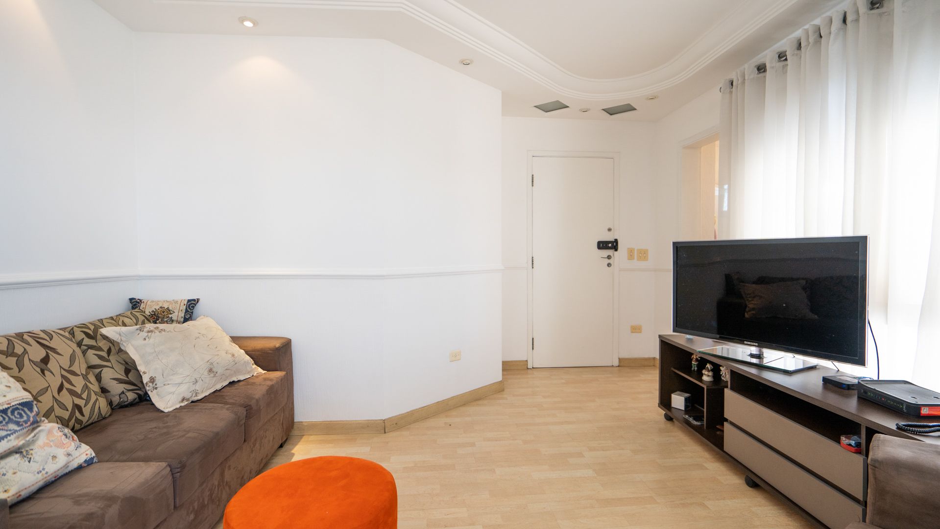 Apartamento à venda com 3 quartos, 114m² - Foto 3