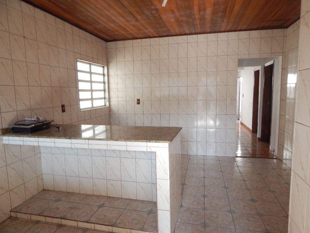 Casa à venda com 2 quartos, 80m² - Foto 9