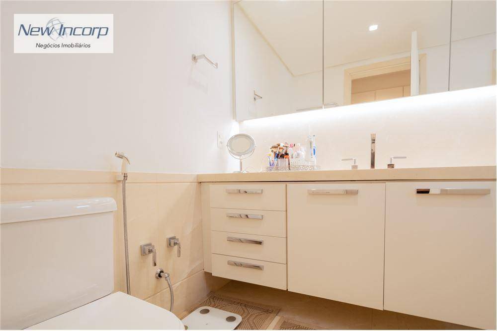 Apartamento à venda com 4 quartos, 239m² - Foto 26