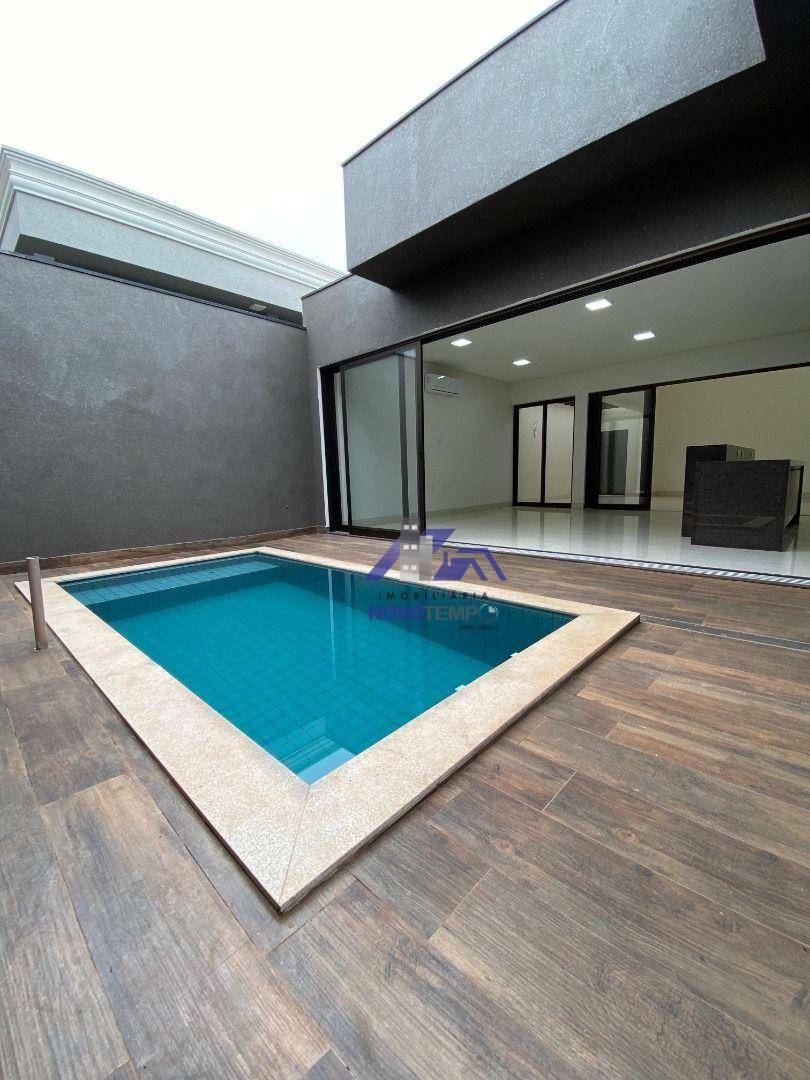 Casa de Condomínio à venda com 3 quartos, 257m² - Foto 4