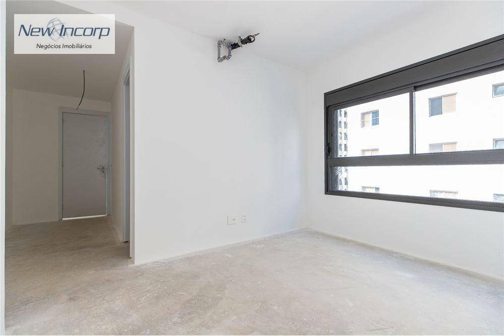 Apartamento à venda com 3 quartos, 153m² - Foto 32