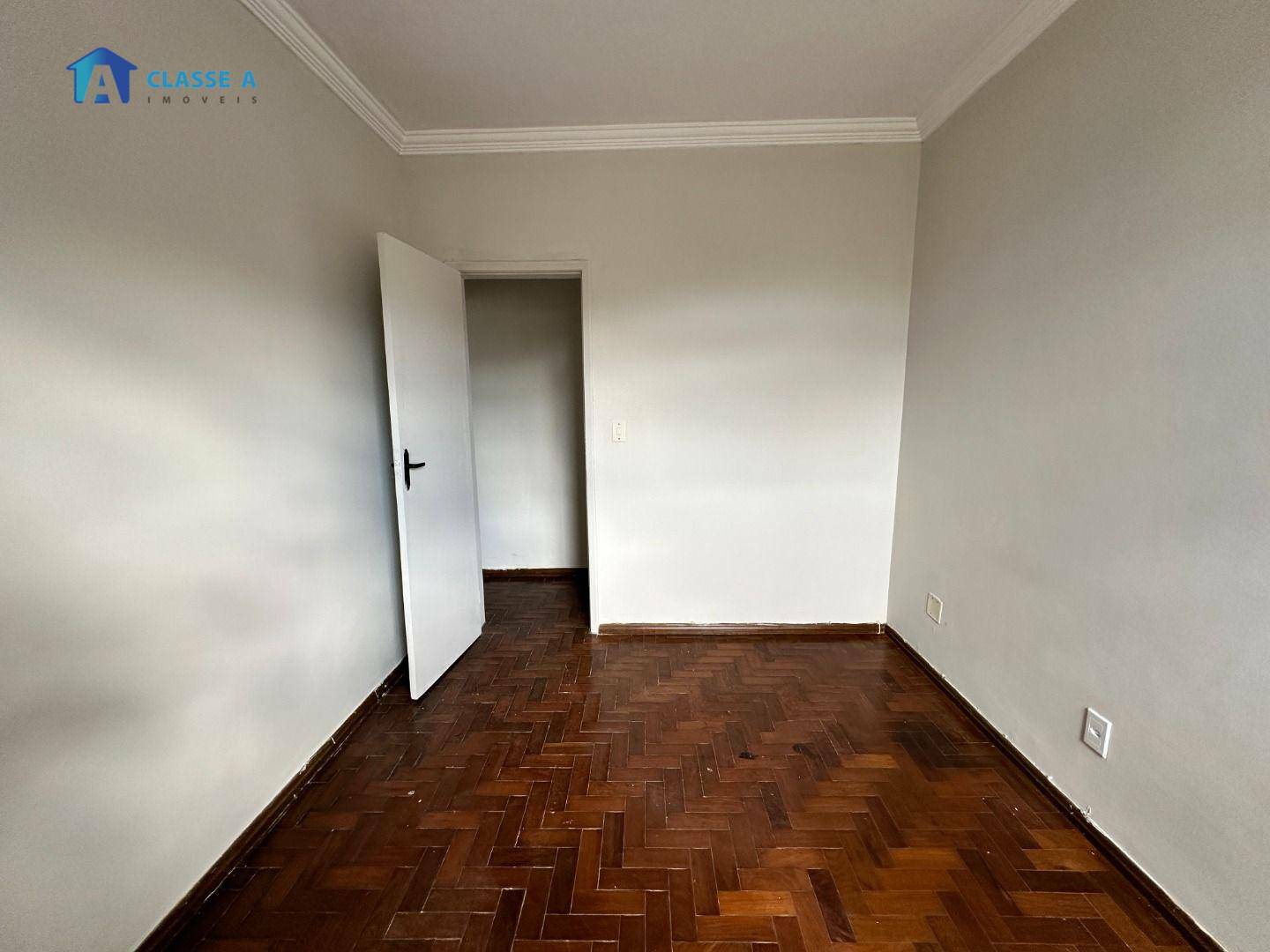 Apartamento à venda com 2 quartos, 58m² - Foto 6