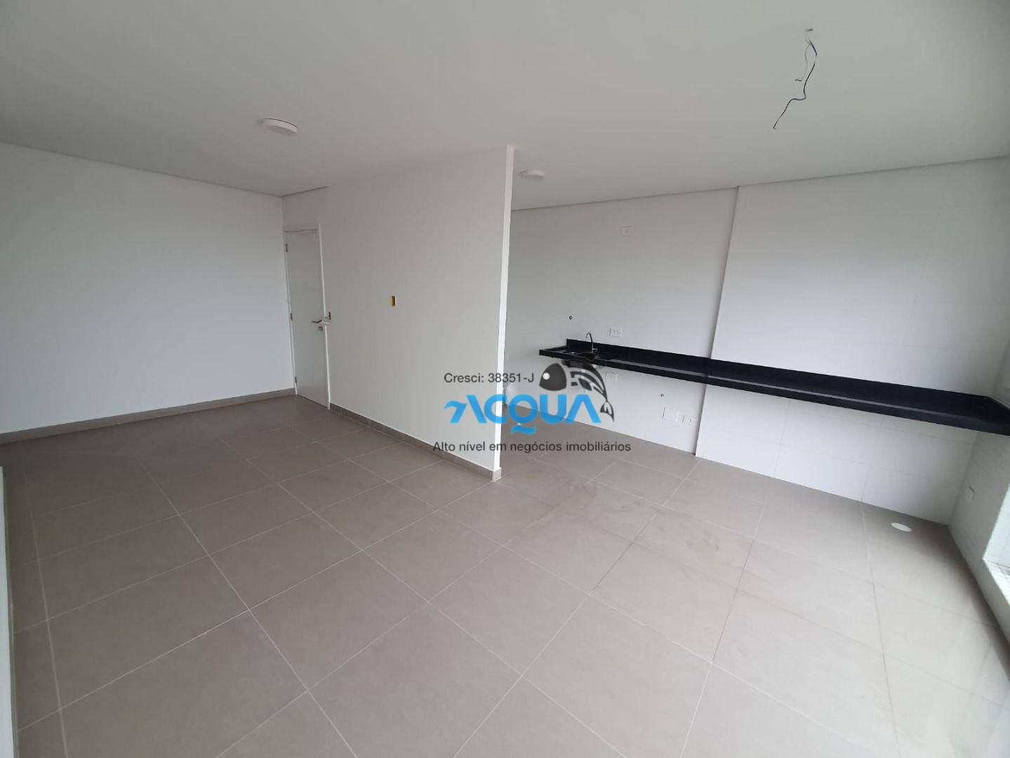 Apartamento à venda com 2 quartos, 56m² - Foto 2