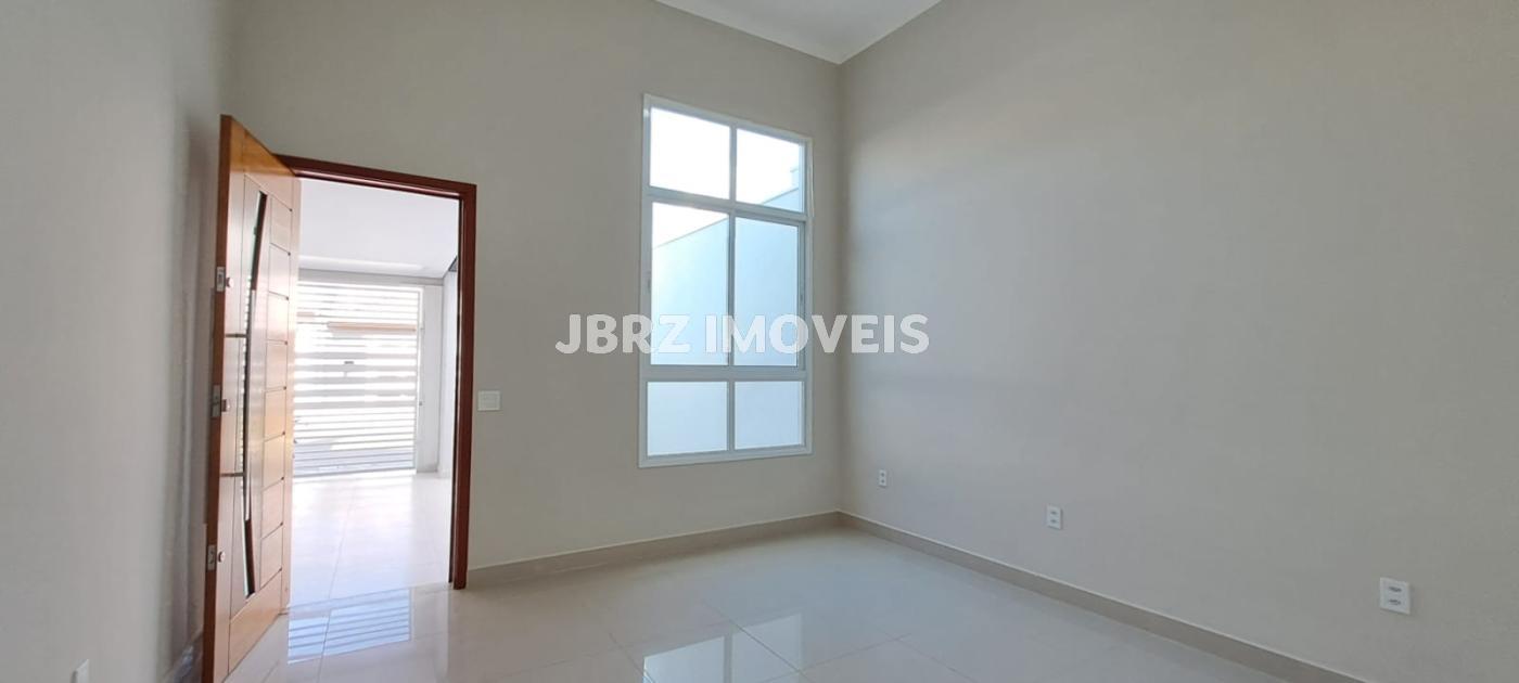 Casa à venda com 3 quartos, 93m² - Foto 1