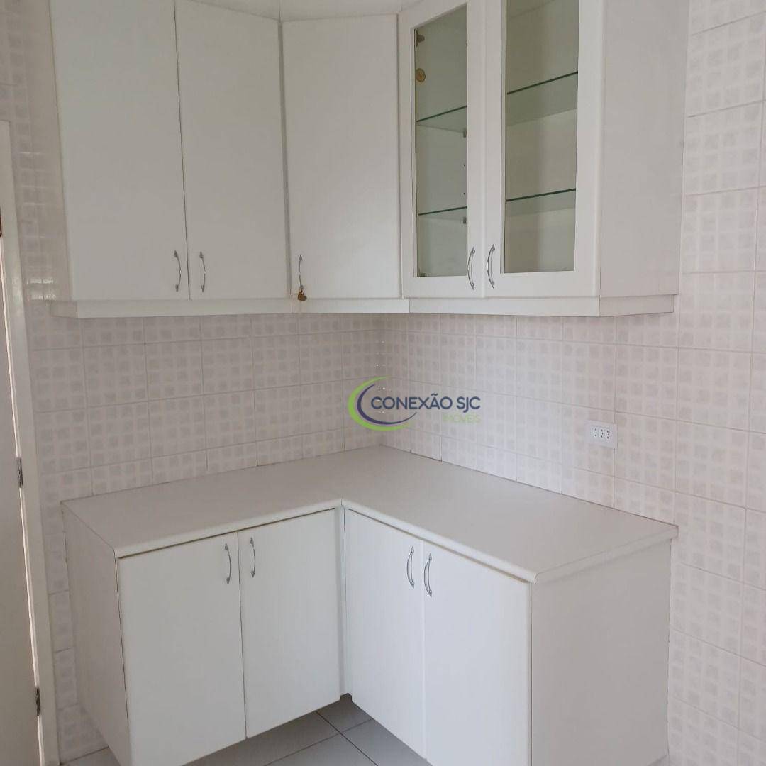 Apartamento para alugar com 4 quartos, 127m² - Foto 3