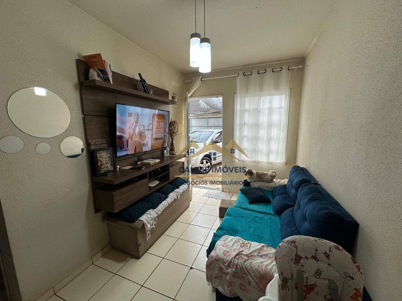 Casa à venda com 2 quartos, 50m² - Foto 4