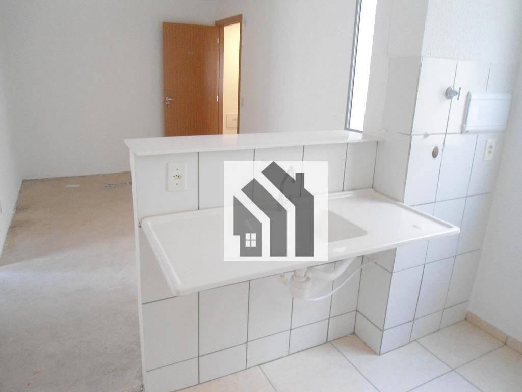 Apartamento à venda com 2 quartos, 42m² - Foto 6