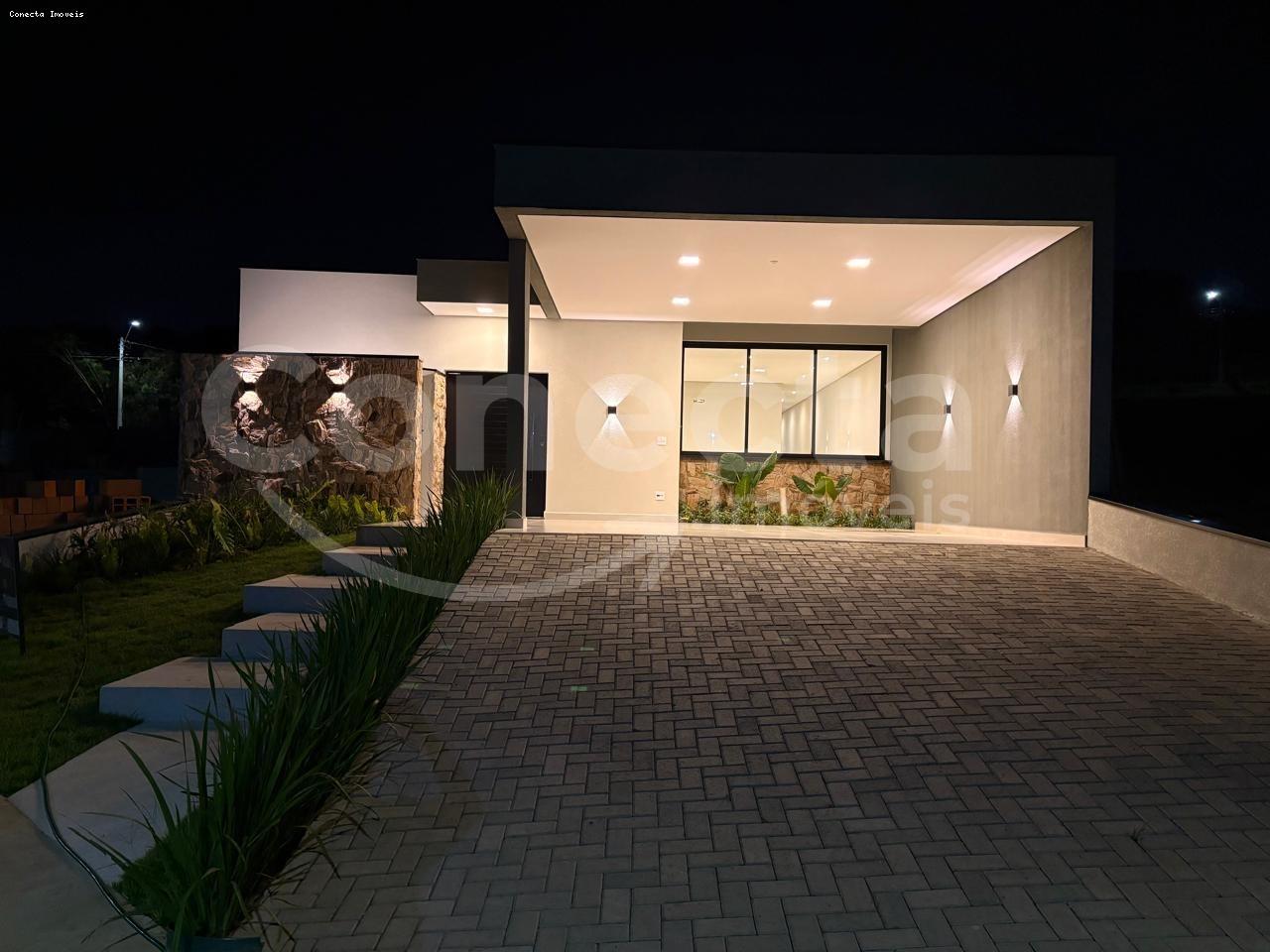 Casa à venda com 4 quartos, 155m² - Foto 25