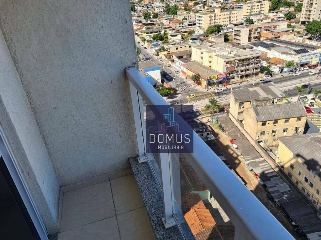 Apartamento à venda com 3 quartos, 60m² - Foto 2