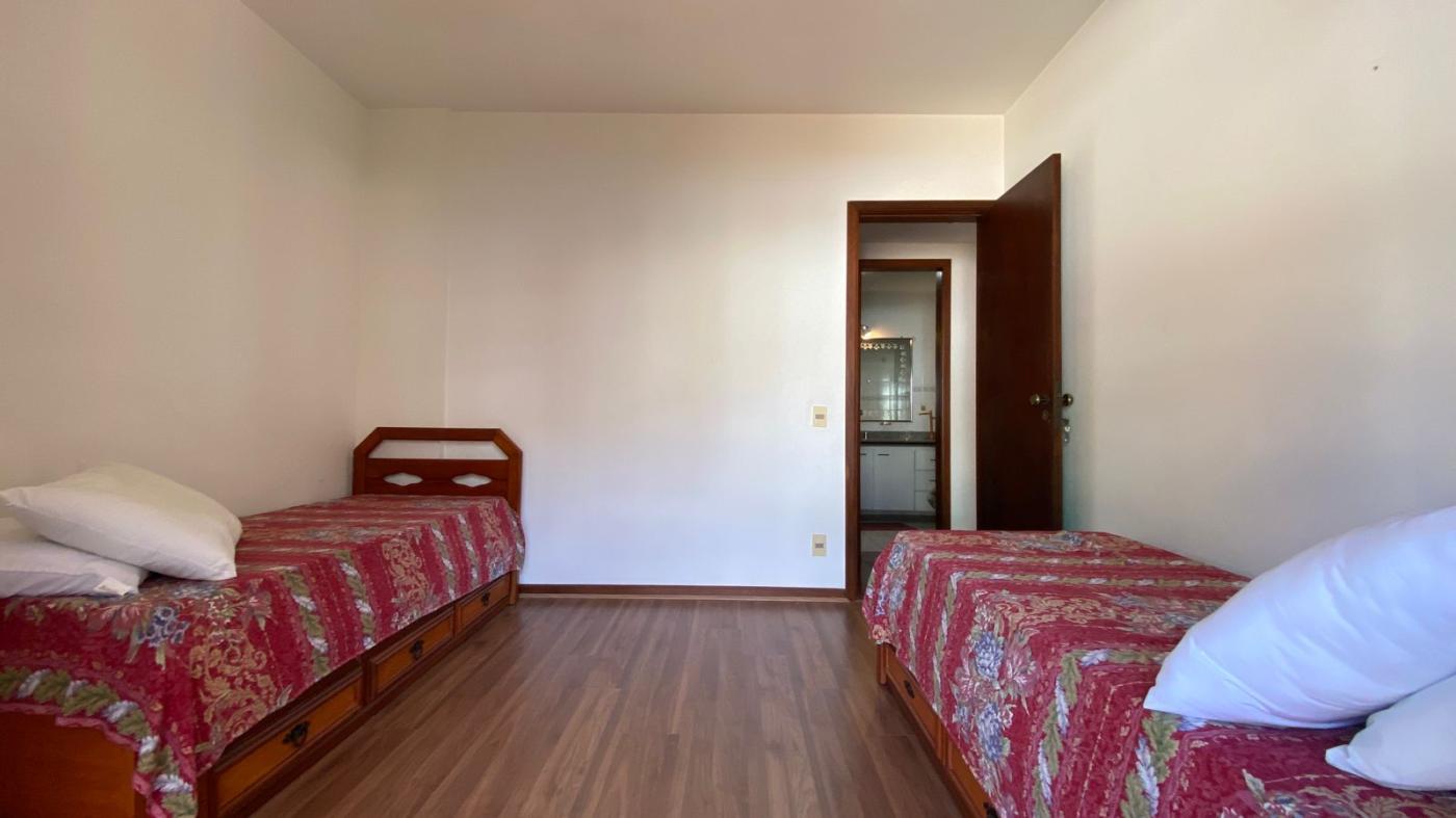 Apartamento à venda com 4 quartos, 144m² - Foto 11