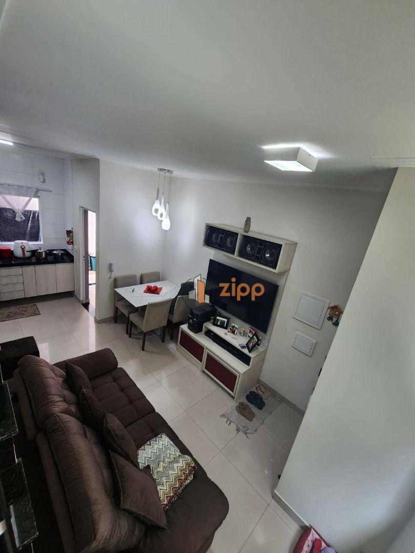 Sobrado para alugar com 2 quartos, 63m² - Foto 3