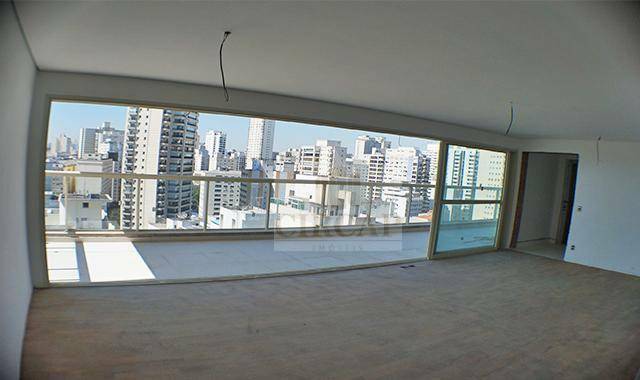 Apartamento à venda com 3 quartos, 246m² - Foto 7