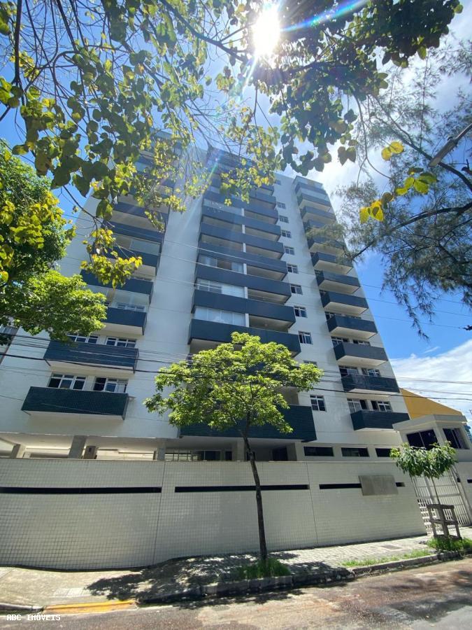 Apartamento à venda com 3 quartos, 138m² - Foto 1