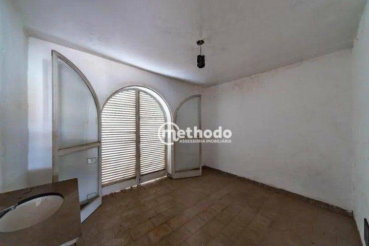 Casa à venda com 5 quartos, 854m² - Foto 4