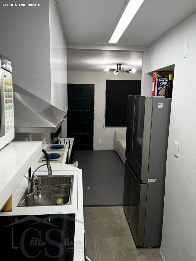 Apartamento à venda com 2 quartos, 42m² - Foto 9