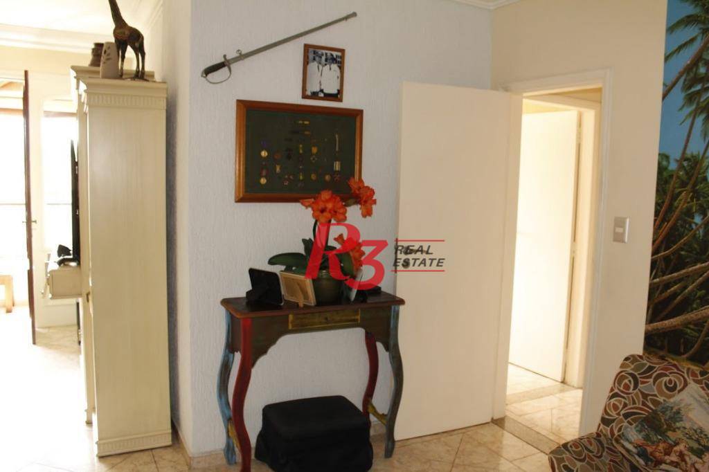 Apartamento à venda com 4 quartos, 197m² - Foto 4