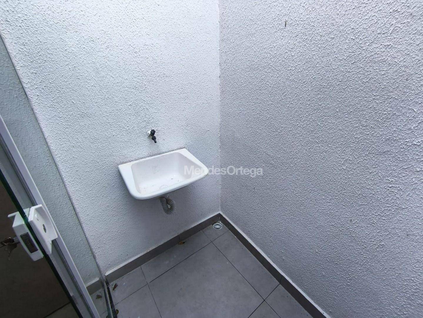 Casa para alugar com 1 quarto, 29m² - Foto 4