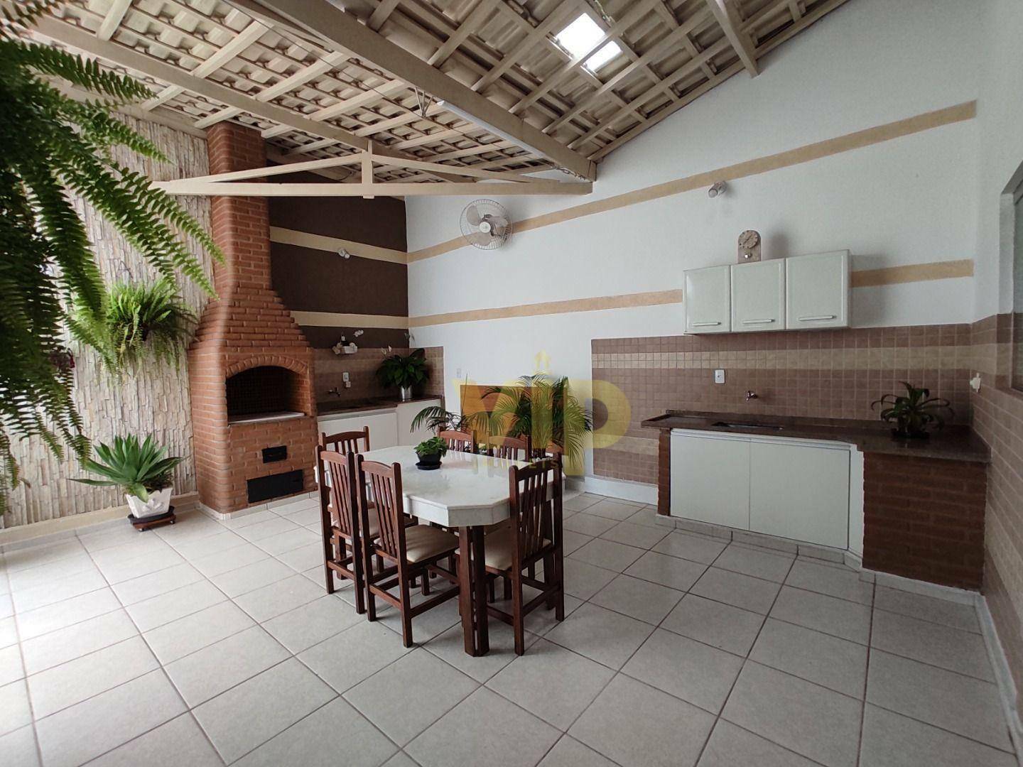 Casa à venda com 3 quartos, 252m² - Foto 6