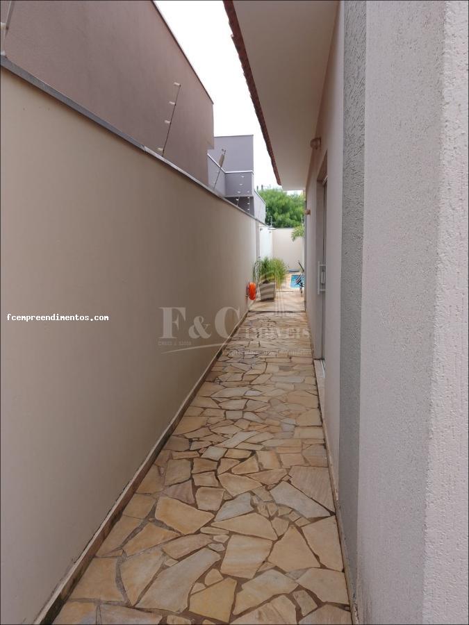 Casa de Condomínio à venda com 3 quartos, 250m² - Foto 18