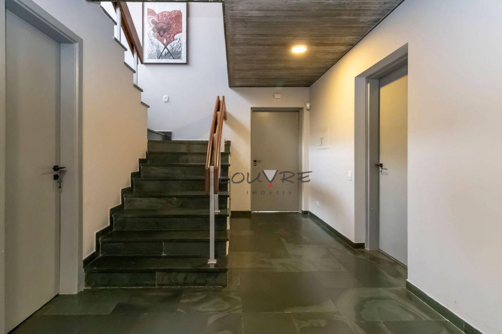 Casa à venda com 4 quartos, 380m² - Foto 14