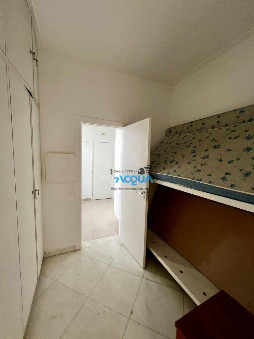 Apartamento à venda com 3 quartos, 210m² - Foto 7