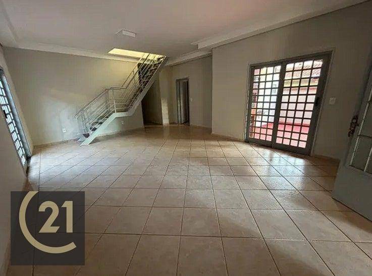 Casa de Condomínio à venda com 3 quartos, 197m² - Foto 13