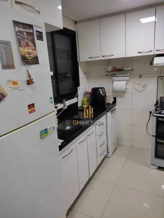 Apartamento à venda com 3 quartos, 104m² - Foto 4