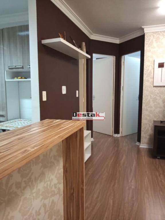 Apartamento à venda com 2 quartos, 47m² - Foto 11