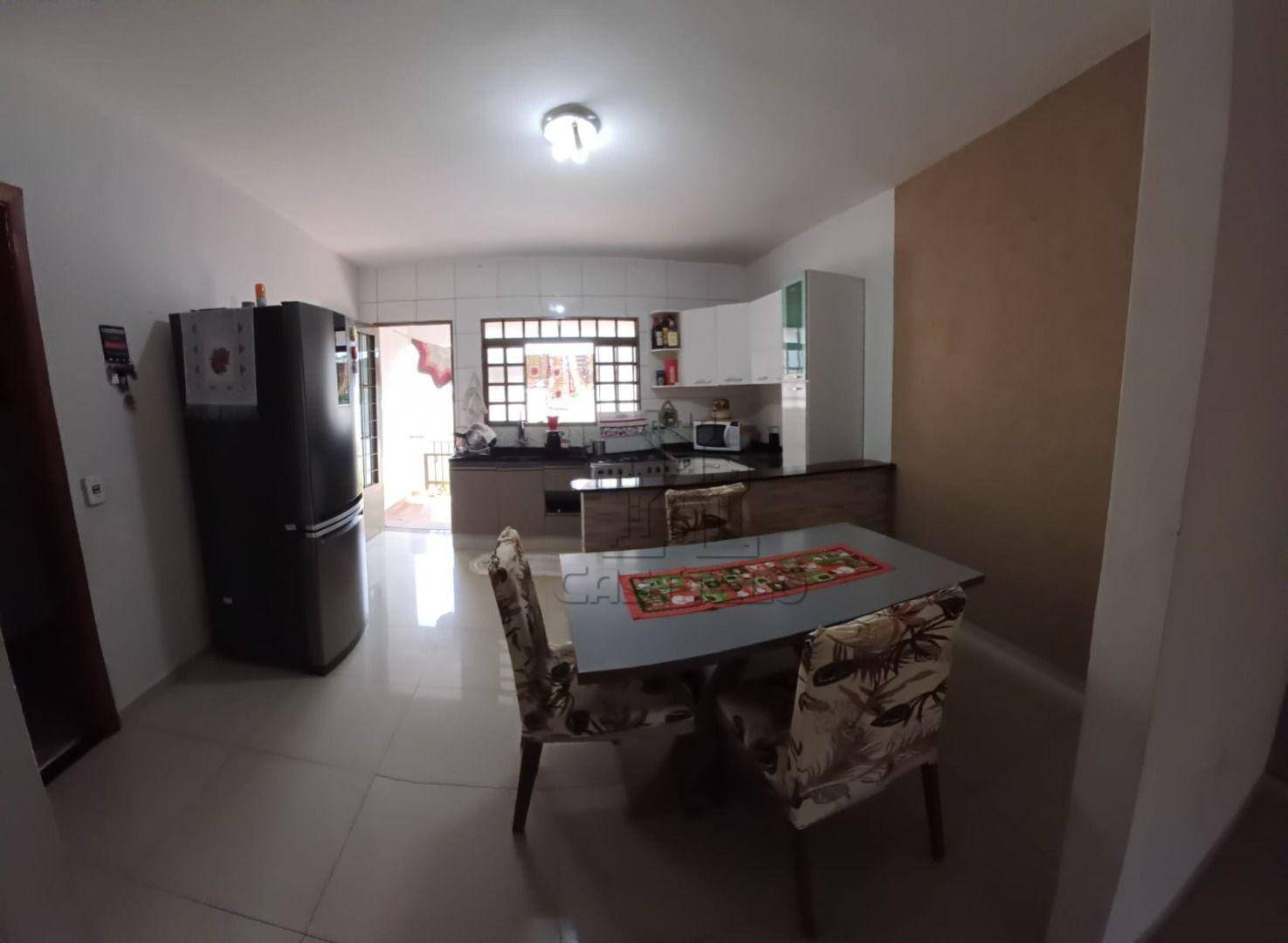 Casa à venda com 3 quartos, 110m² - Foto 8