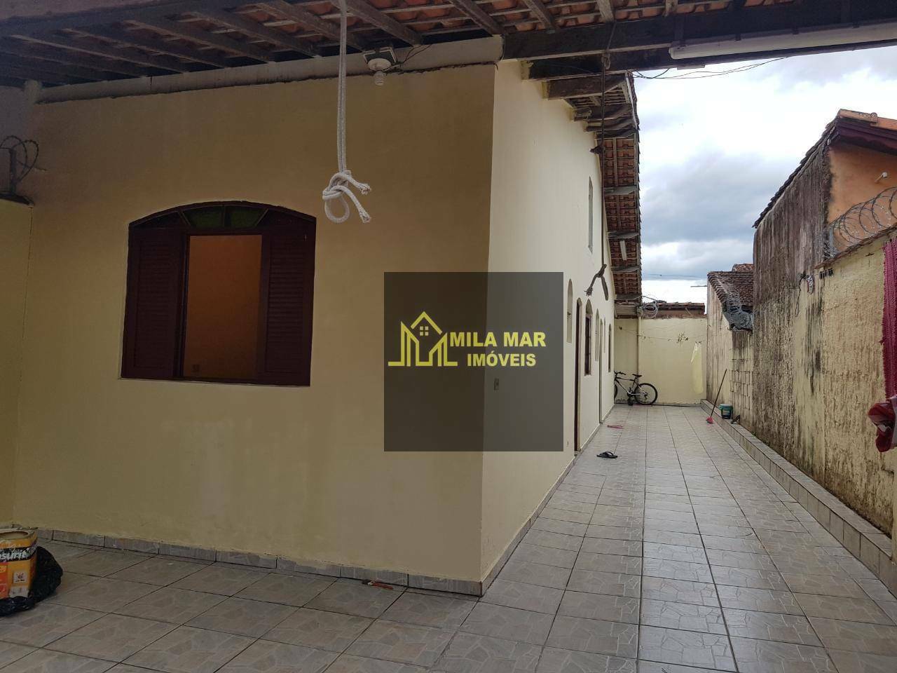 Casa à venda com 2 quartos, 90m² - Foto 15