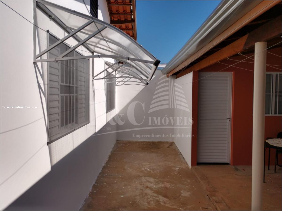 Casa à venda com 2 quartos, 160m² - Foto 5