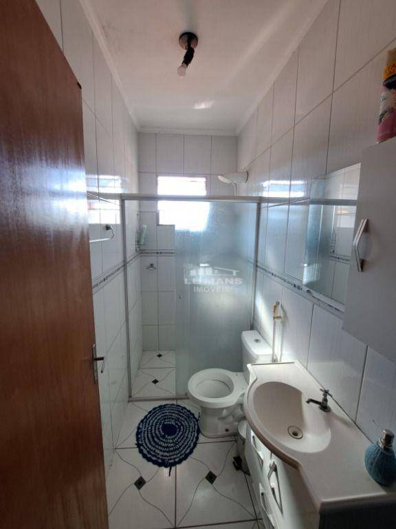 Casa à venda com 2 quartos, 78m² - Foto 7