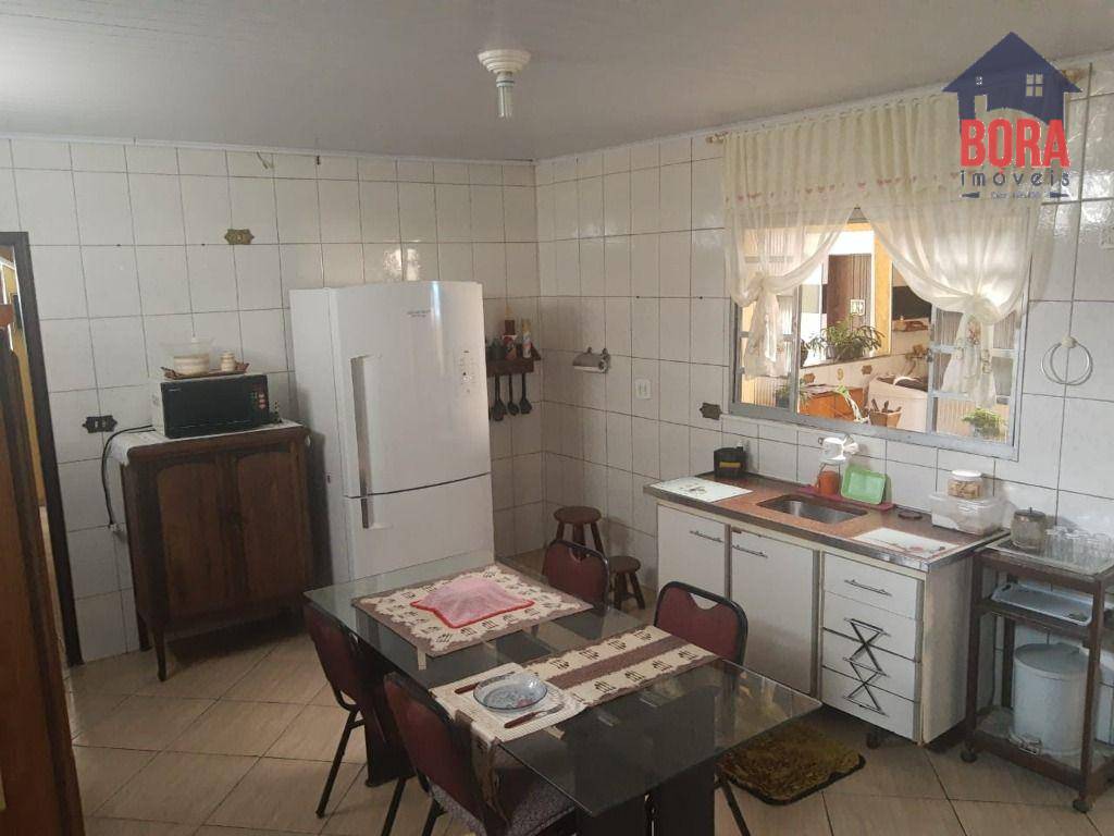 Casa à venda com 3 quartos, 200m² - Foto 12