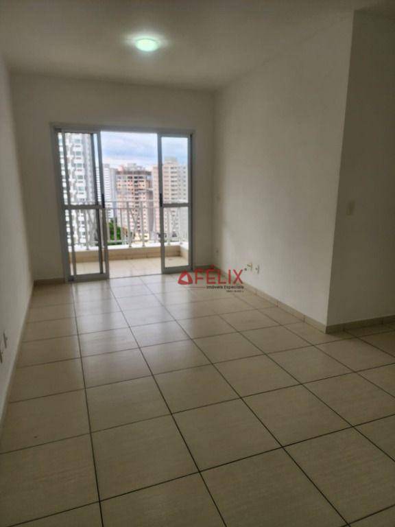 Apartamento à venda com 2 quartos, 64m² - Foto 2