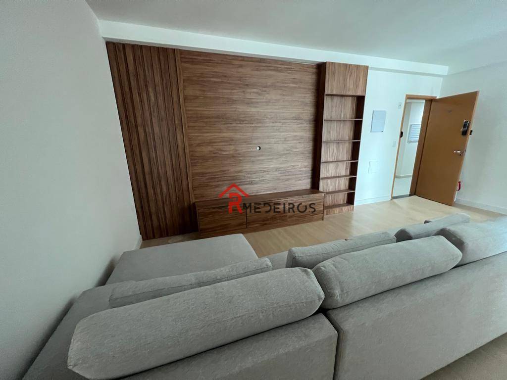 Apartamento à venda com 3 quartos, 117m² - Foto 11