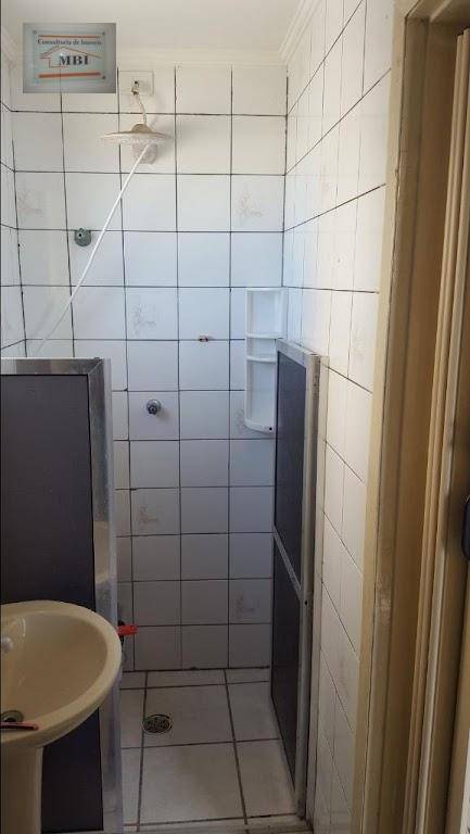 Apartamento à venda com 2 quartos, 75m² - Foto 13