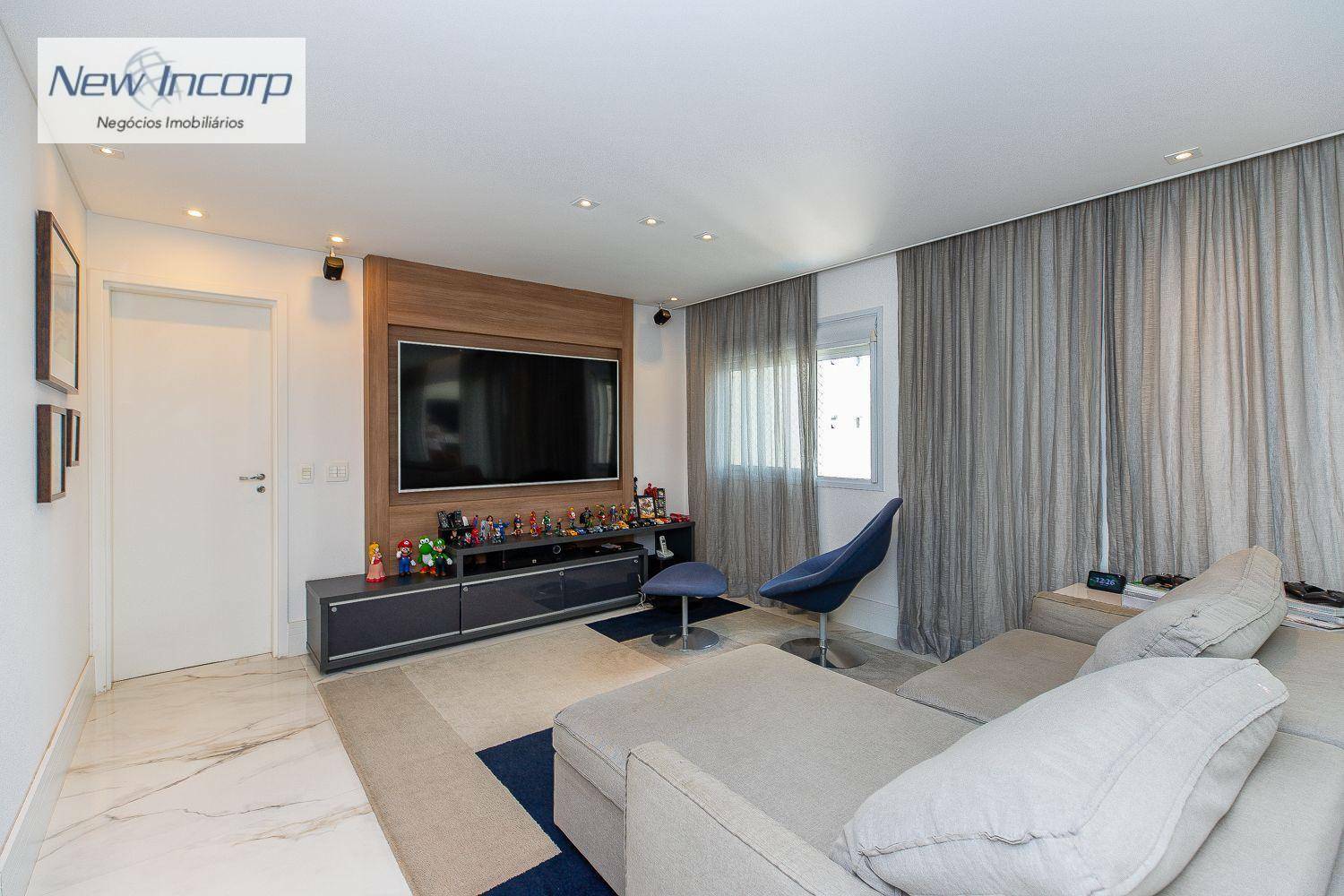 Apartamento à venda com 3 quartos, 204m² - Foto 8