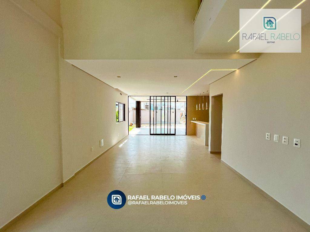 Casa de Condomínio à venda com 6 quartos, 281m² - Foto 2