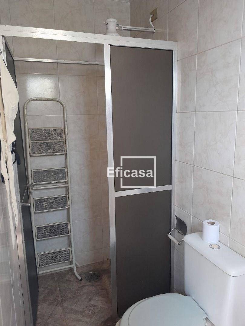 Sobrado à venda com 3 quartos, 320m² - Foto 19