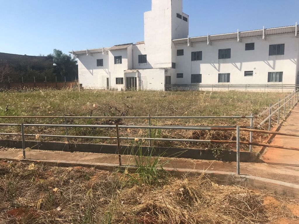 Prédio Inteiro para alugar, 900m² - Foto 15