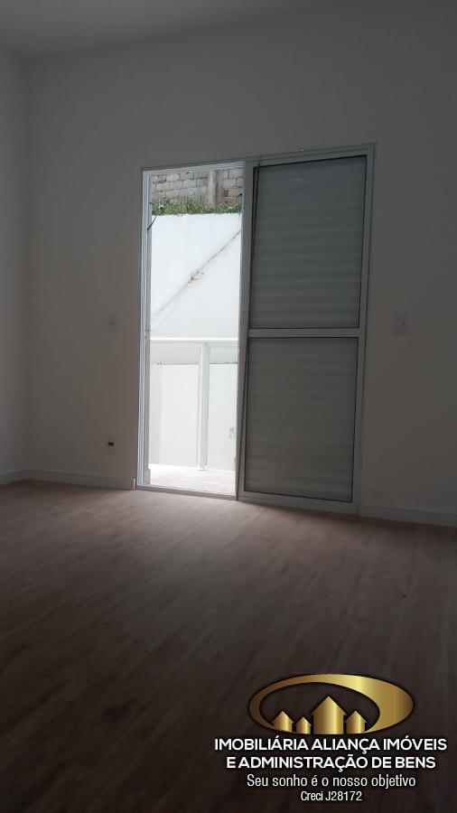 Casa à venda com 2 quartos, 100m² - Foto 17