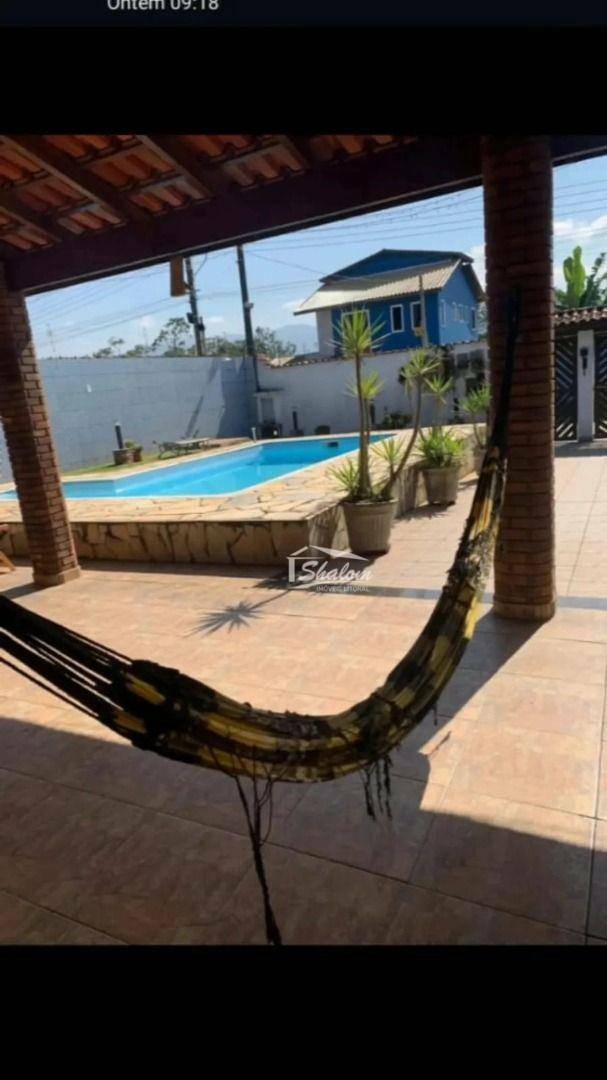 Casa à venda com 2 quartos, 160m² - Foto 2
